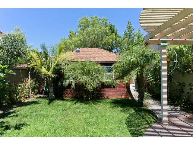 361 Natalie Way Fallbrook, CA 92028 - Photo 9 of 25 Detached Guest Room/Office