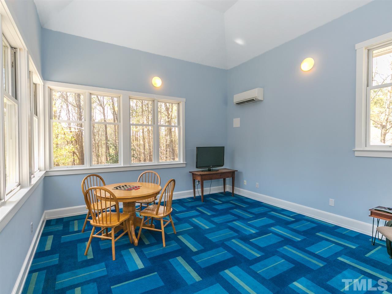 8100 Hawkshead Road Wake Forest, NC 27587 - Photo 27 of 30 Third Floor "Tower" Room