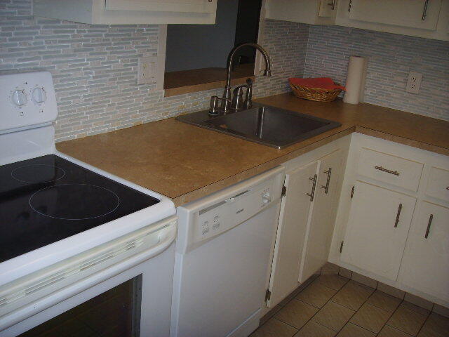 6702 Moonlit Drive Delray Beach, FL 33446 - Photo 4 of 36 SSL23350