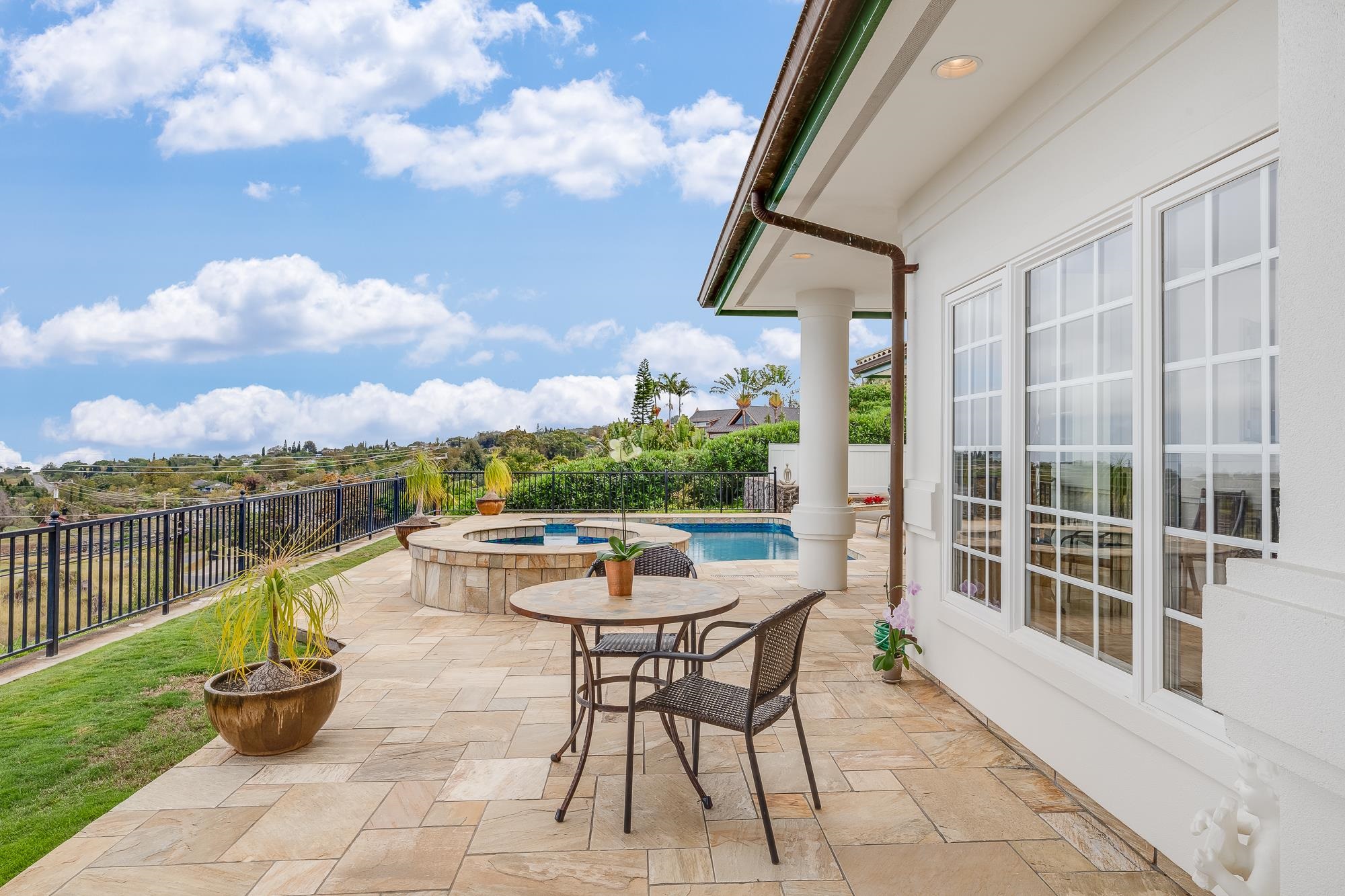 2705 Lower Kula Road Kula, HI 96790 - Photo 16 of 22 a outdoor view with a sitting space