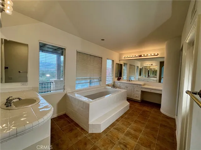 $8,000 | 15 Sunningdale, Coto de Caza, CA 92679