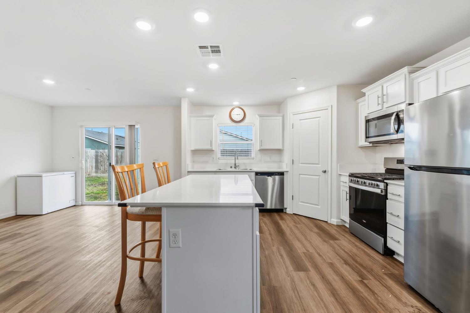 510 Perkins Road Madera, CA 93637 - Photo 8 of 25 Gallery Image 8