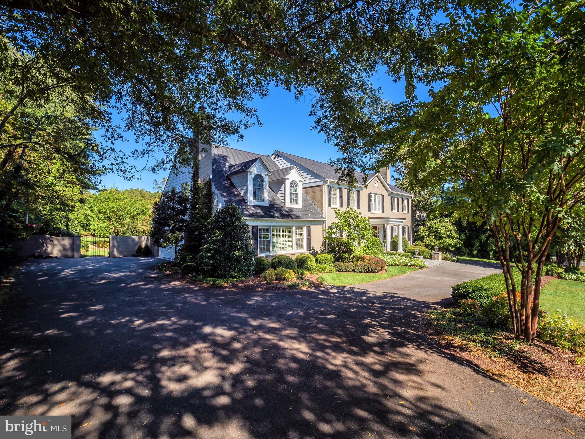 10024 Kendale Road Potomac, MD 20854 - Photo 1 of 48 Gallery Image 1