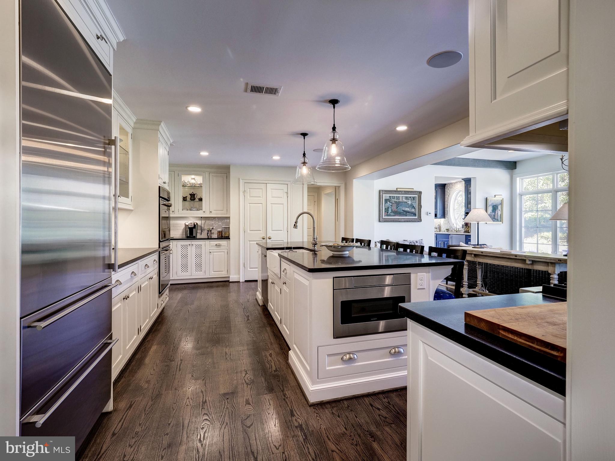 10024 Kendale Road Potomac, MD 20854 - Photo 19 of 48 Gallery Image 19