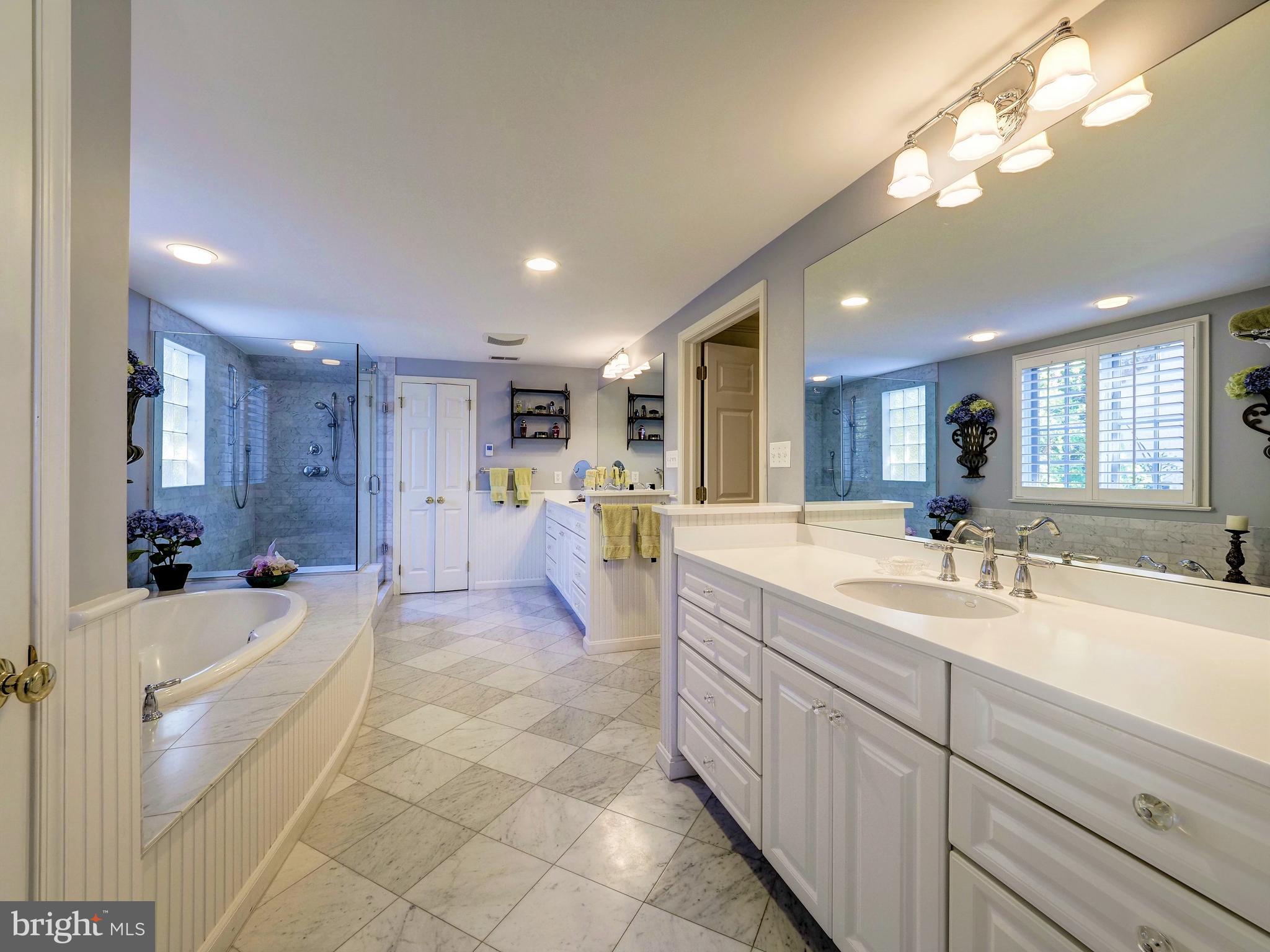 10024 Kendale Road Potomac, MD 20854 - Photo 37 of 48 Gallery Image 37