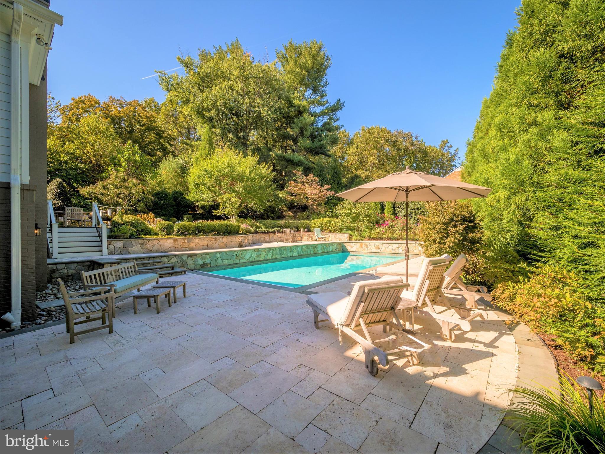 10024 Kendale Road Potomac, MD 20854 - Photo 5 of 48 Gallery Image 5