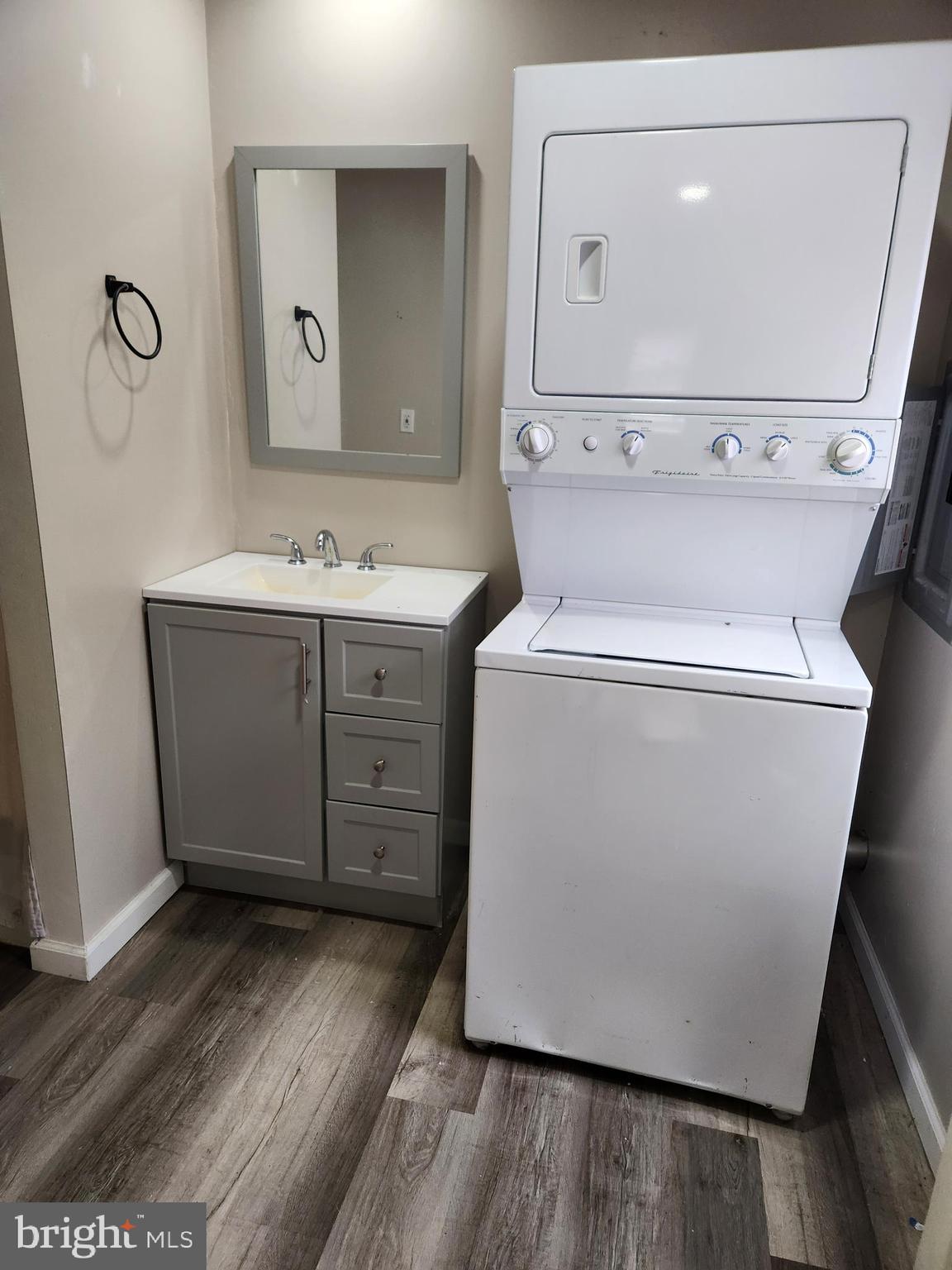 9349 Valley Road, Unit 109 Berkeley Springs, WV 25411 - Photo 6 of 6 Gallery Image 6