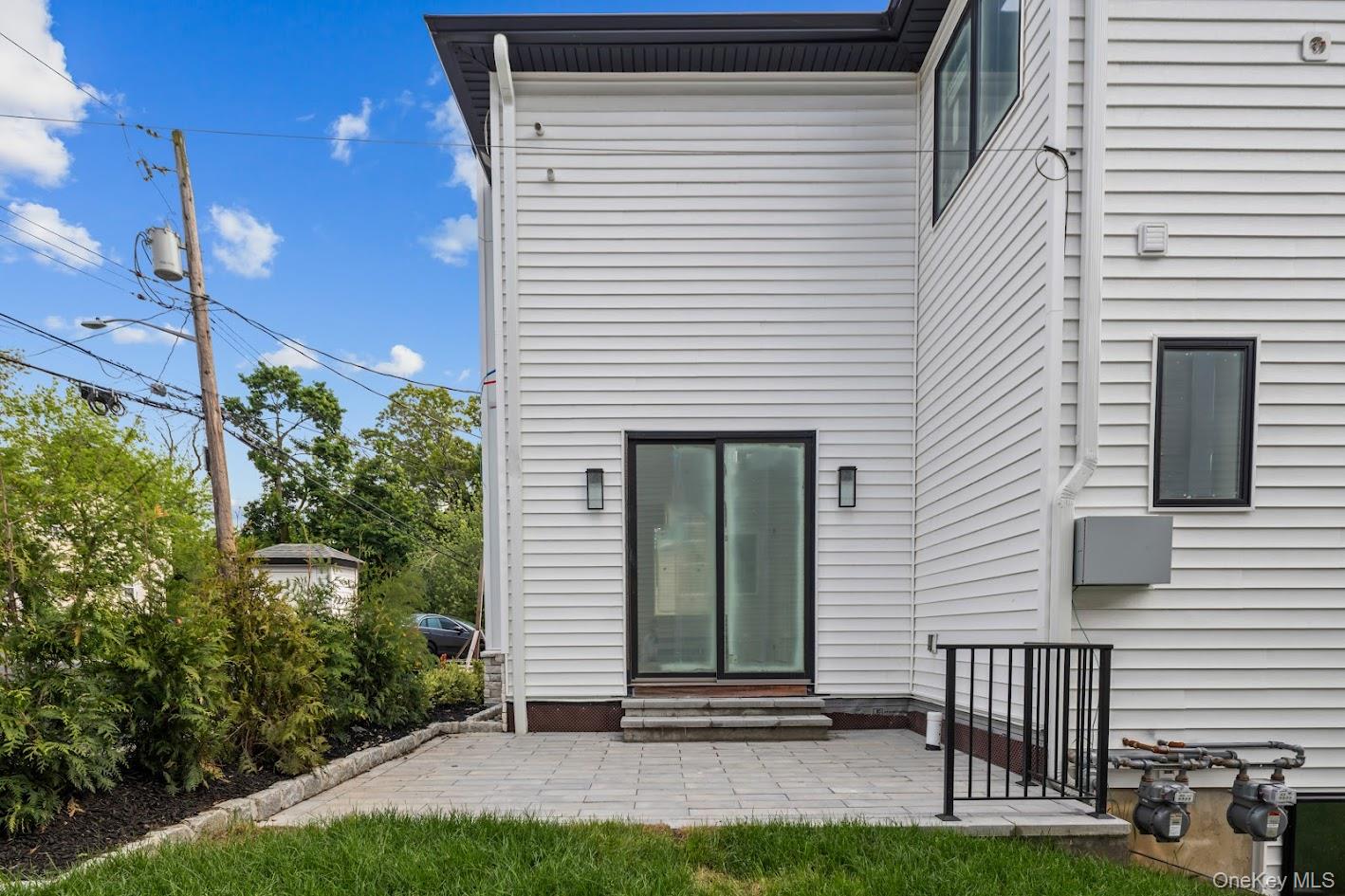 35 Prospect Street, Unit 113 Spring Valley, NY 10977 - Photo 5 of 45