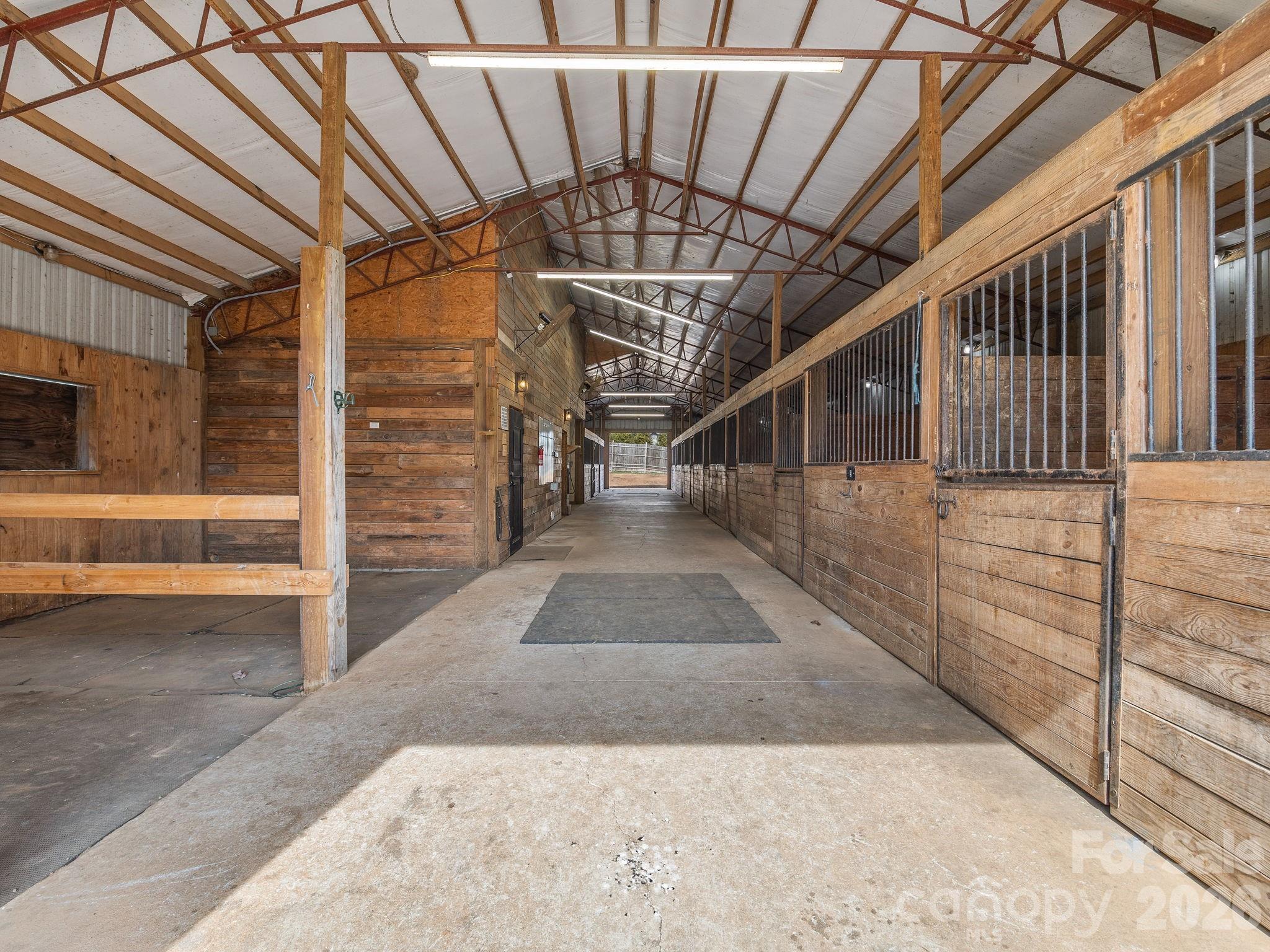 1487 Hayes Road Columbus, NC 28722 - Photo 22 of 48