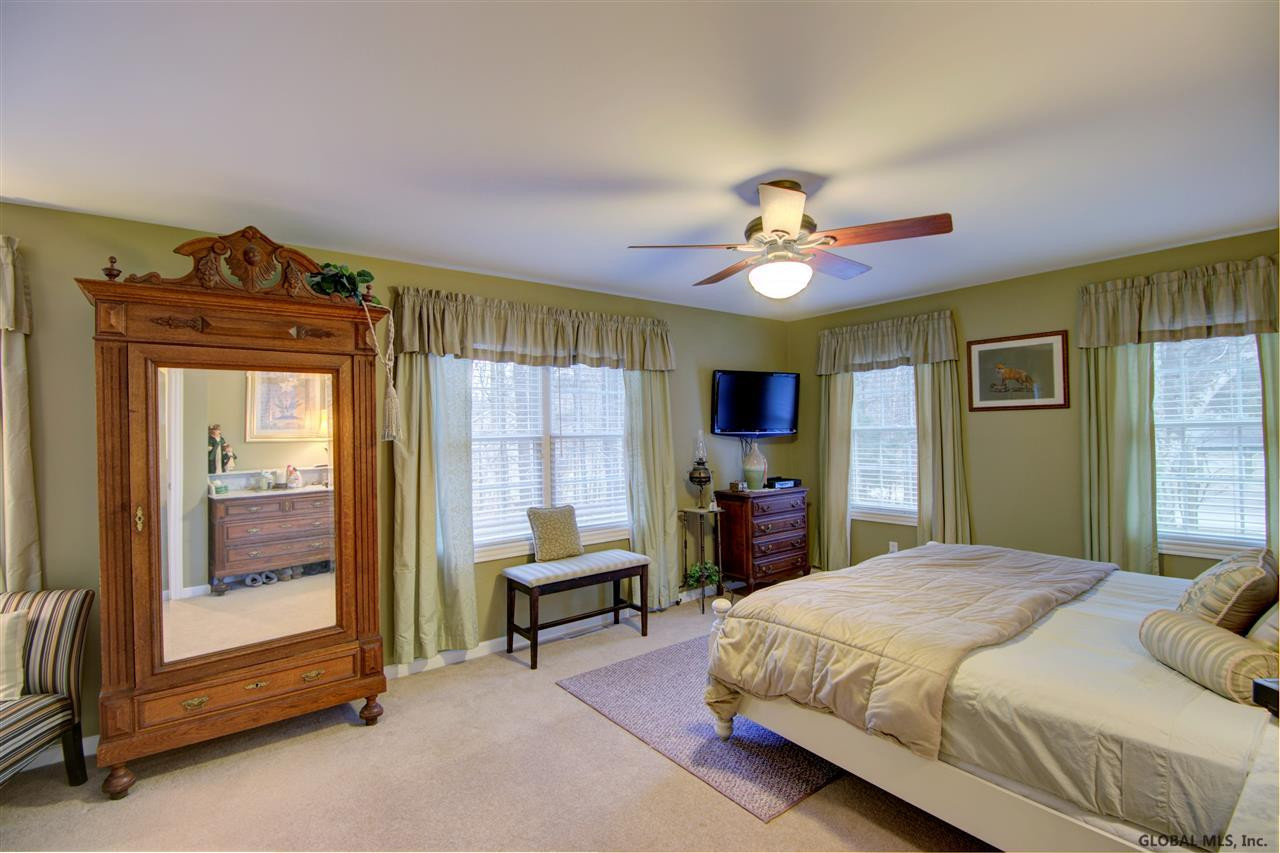 228 Potter Road Moreau, NY 12831 - Photo 8 of 28 Photo 8