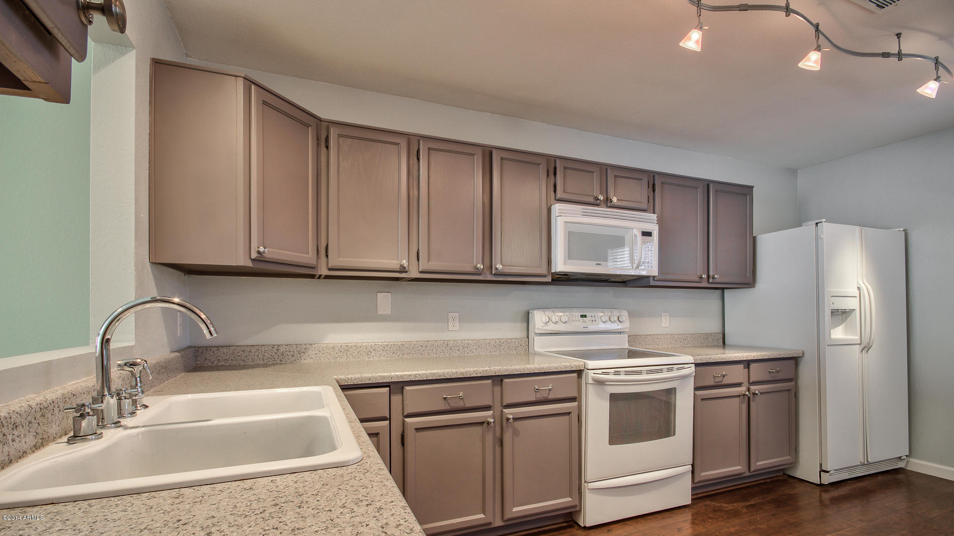 1207 East Mineral Road Gilbert, AZ 85234 - Photo 11 of 28 11
