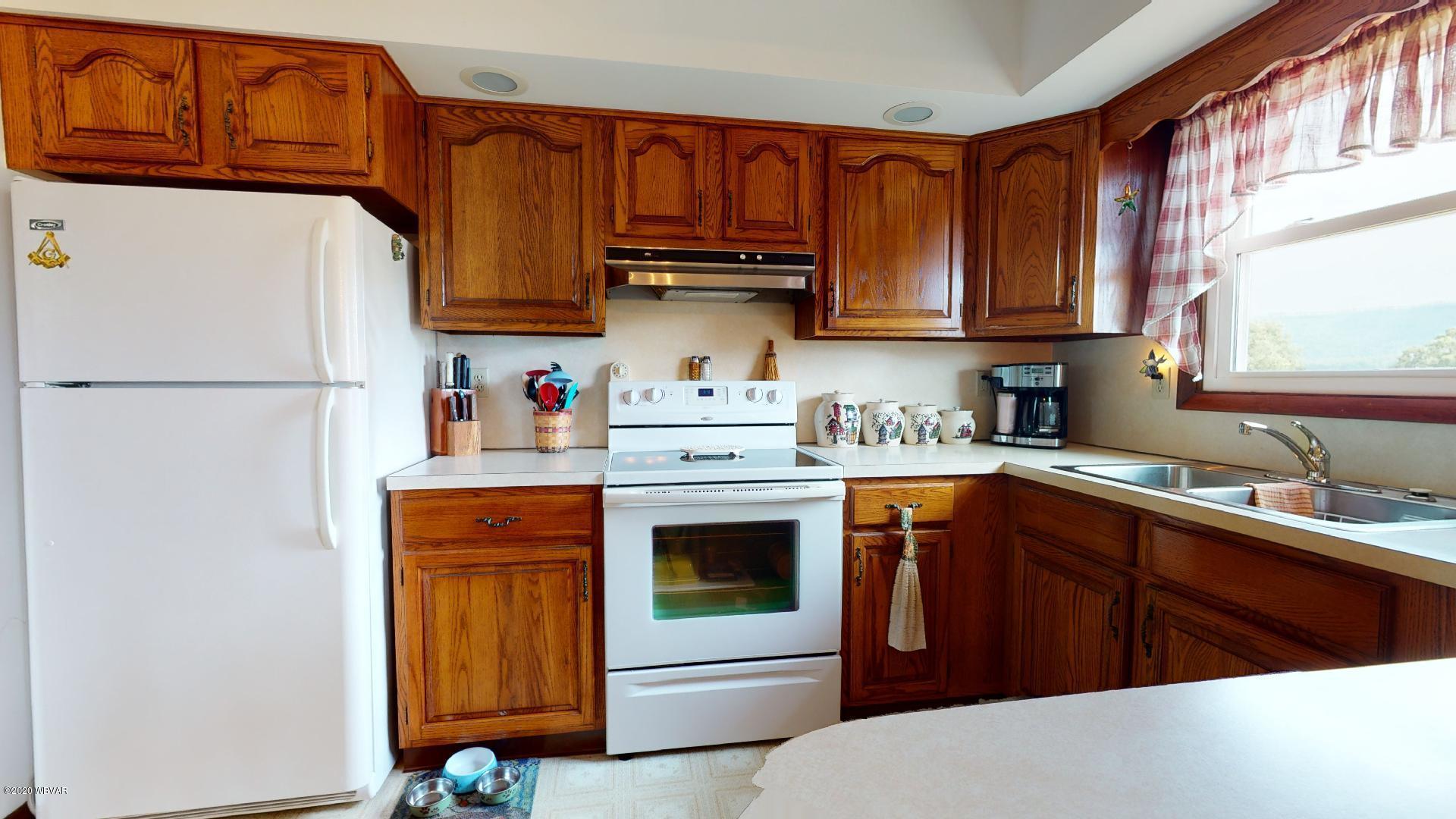 391 Middle Road Jersey Shore, PA 17740 - Photo 2 of 25 Gallery Image 2