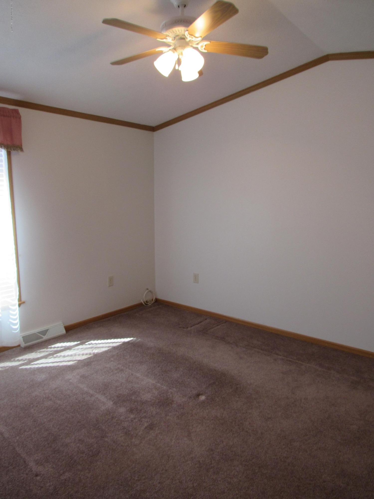 180 Farm Road Freehold, NJ 07728 - Photo 12 of 14 IMG_1819