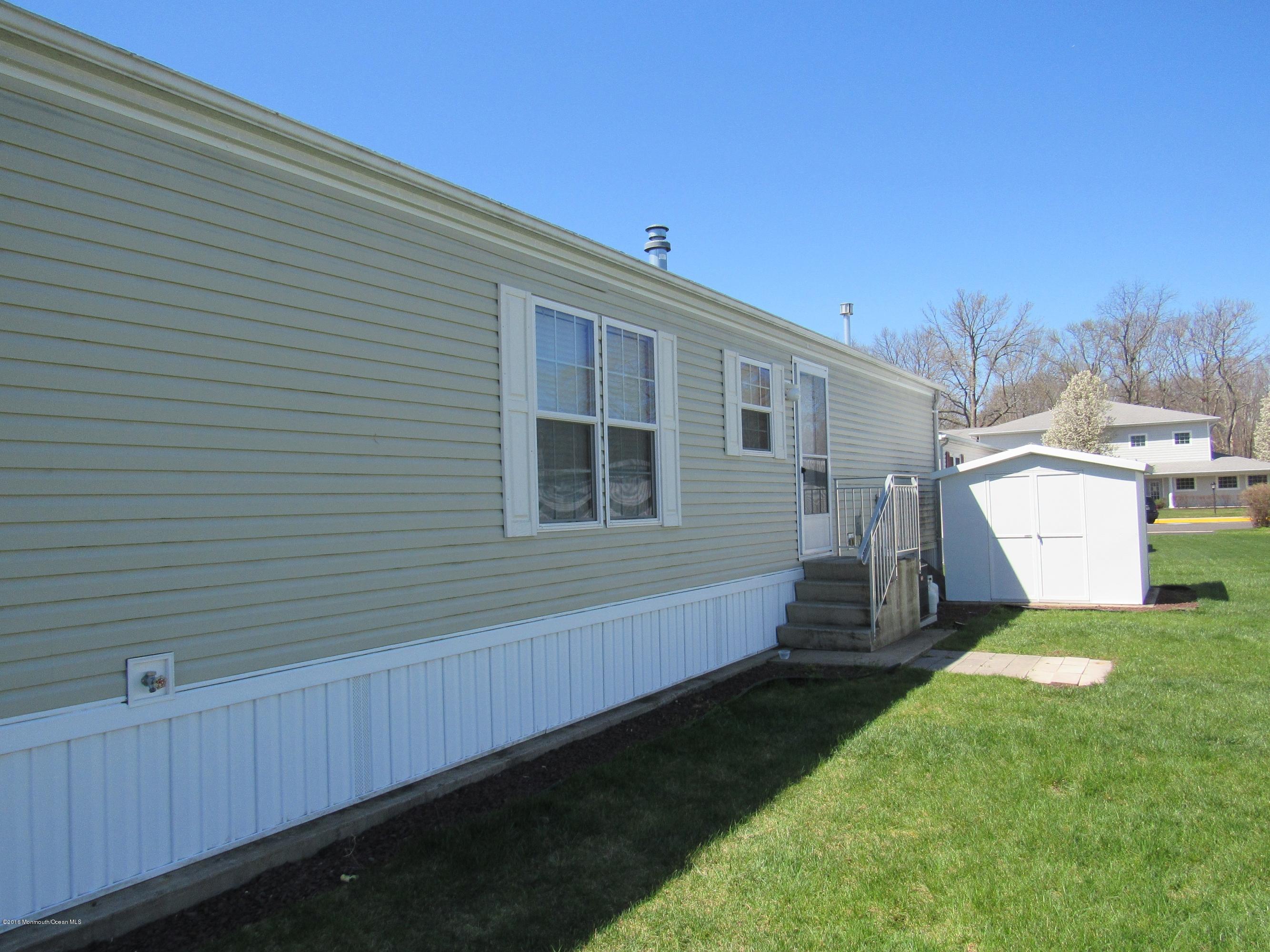 180 Farm Road Freehold, NJ 07728 - Photo 13 of 14 IMG_1813