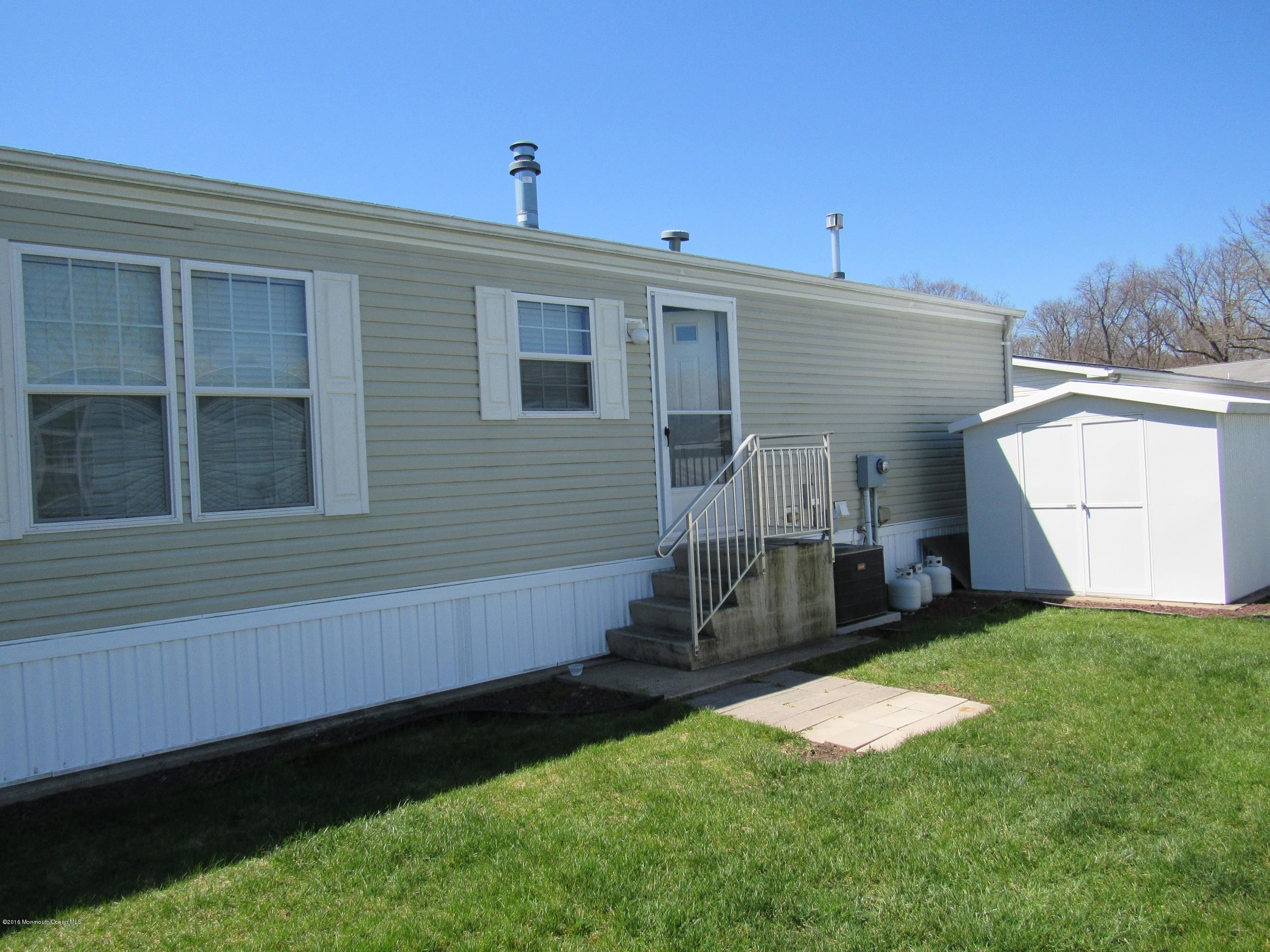 180 Farm Road Freehold, NJ 07728 - Photo 14 of 14 IMG_1814