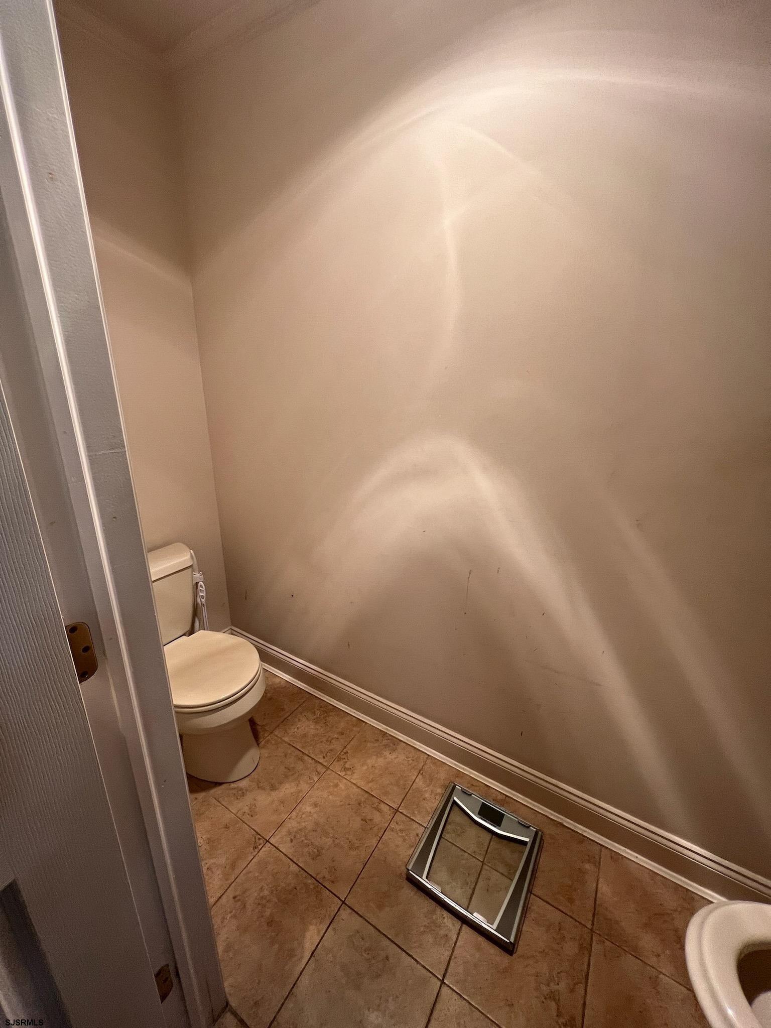 123 East Cedar Avenue Somers Point, NJ 08244 - Photo 15 of 19