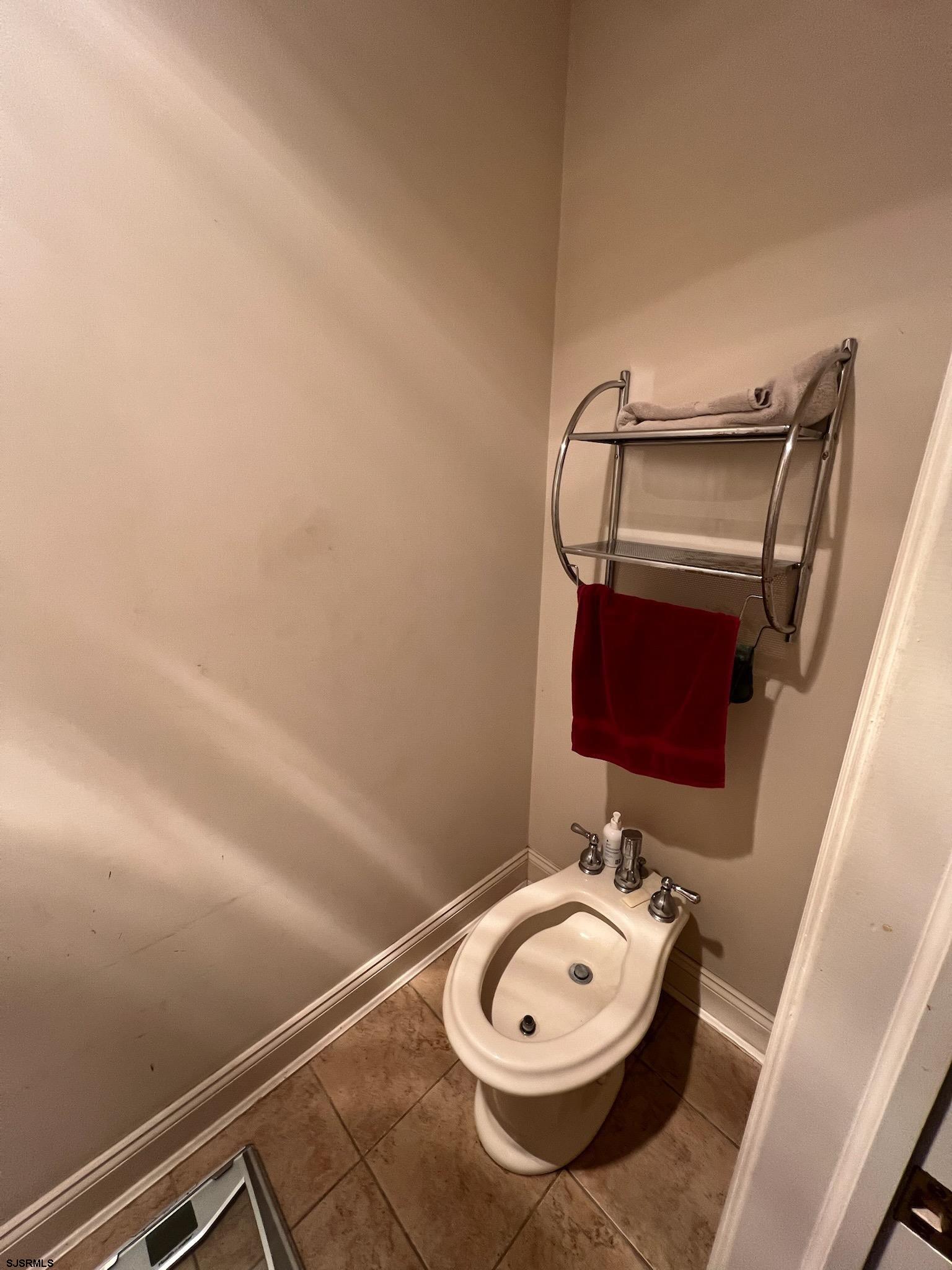 123 East Cedar Avenue Somers Point, NJ 08244 - Photo 16 of 19