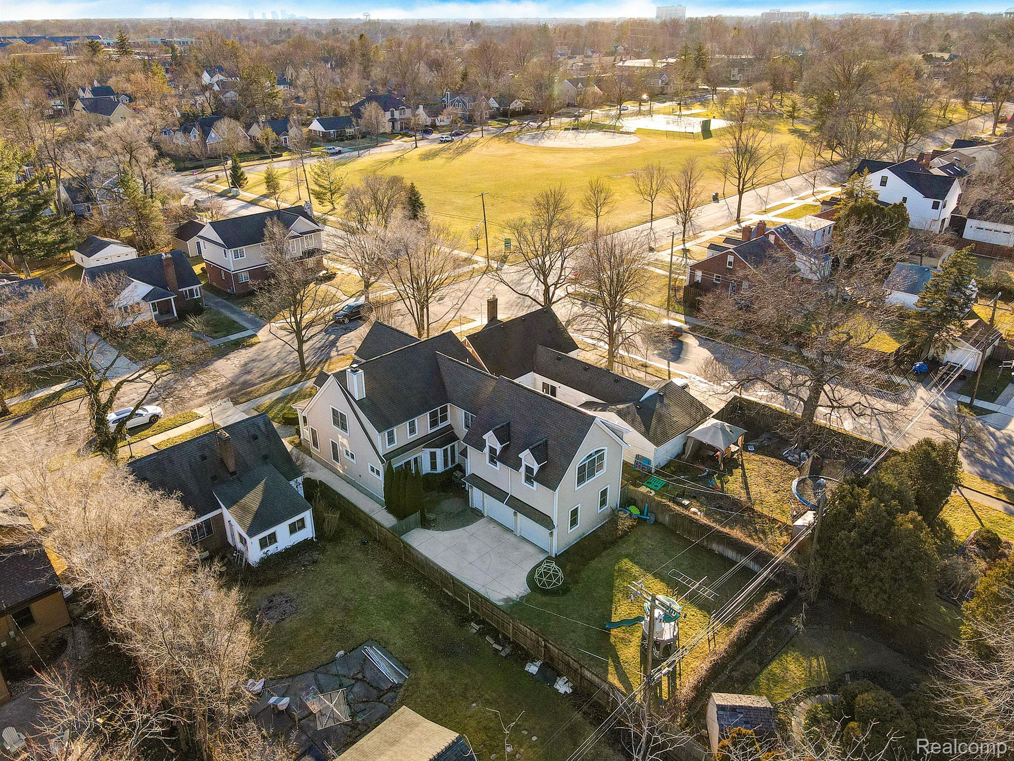 2335 Windemere Road Birmingham, MI 48009 - Photo 48 of 48 Gallery Image 48
