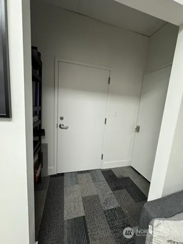 a view of utility room