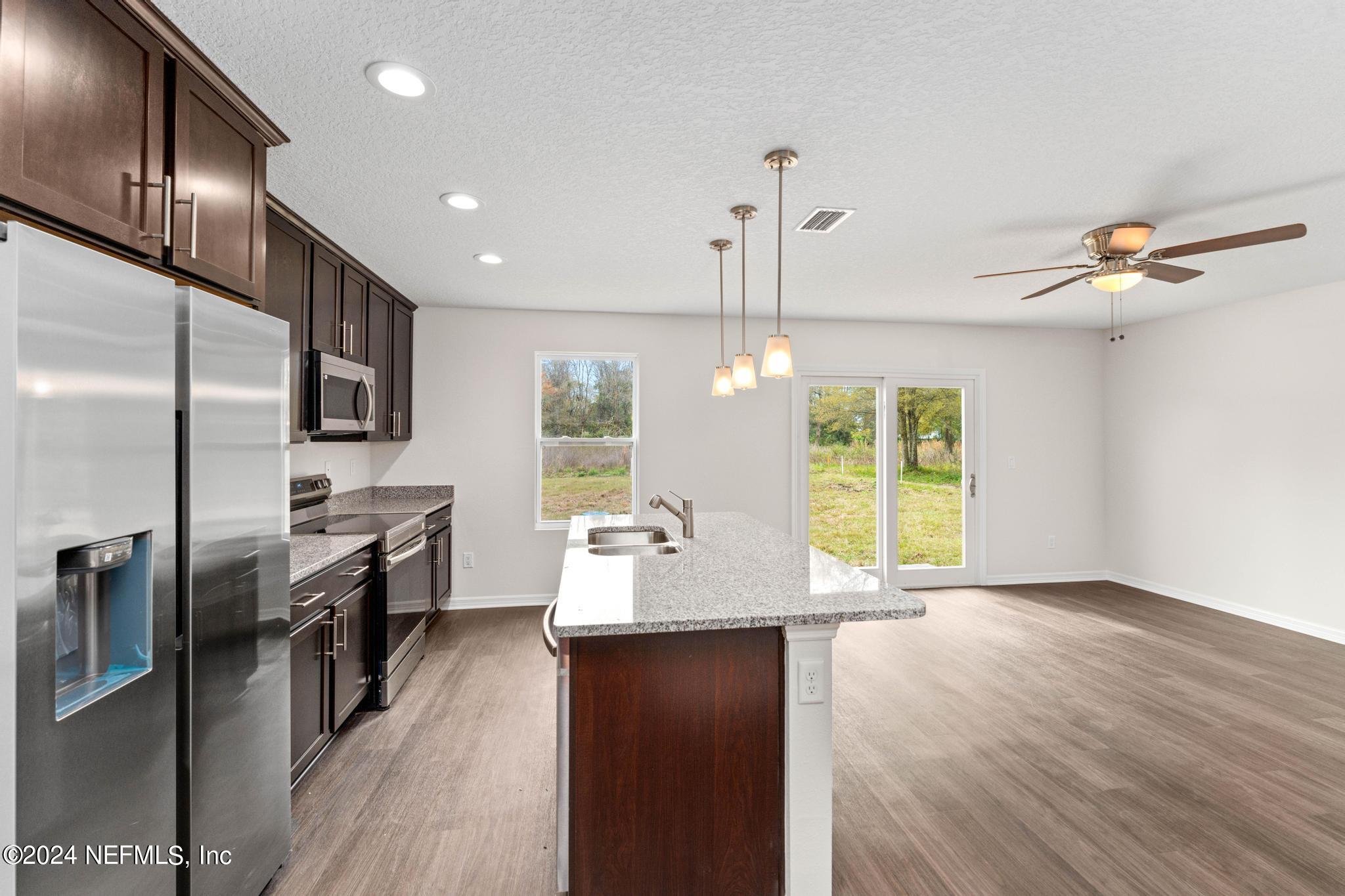6211 Moncrief Road West Jacksonville, FL 32219 - Photo 15 of 26 Kitchen