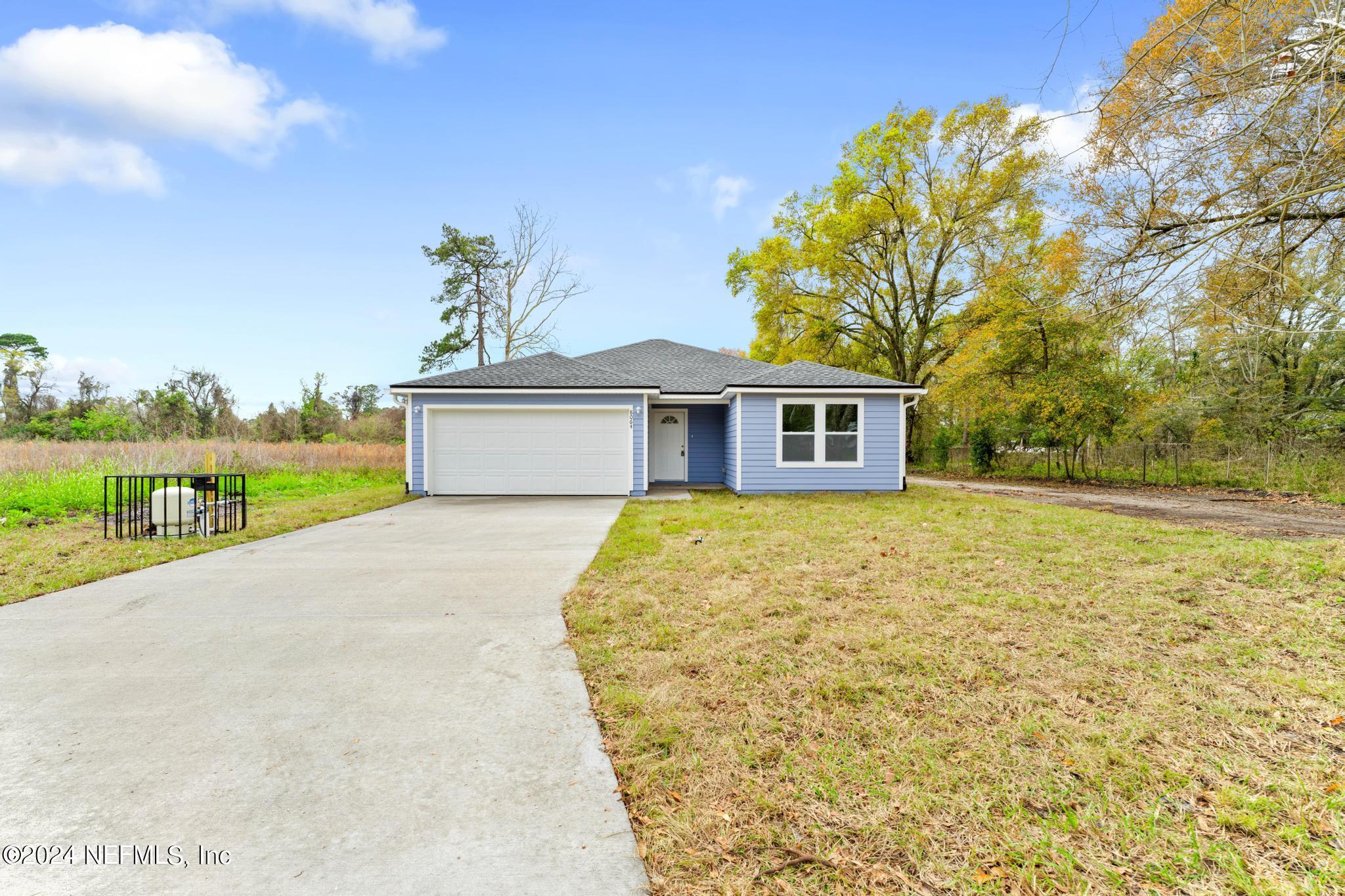 6211 Moncrief Road West Jacksonville, FL 32219 - Photo 2 of 26 Front