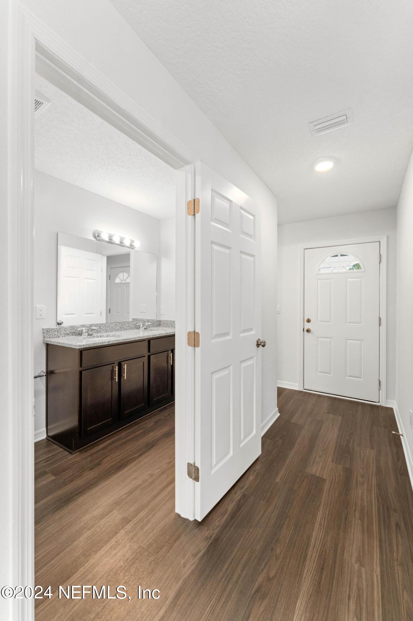 6211 Moncrief Road West Jacksonville, FL 32219 - Photo 23 of 26 Hall View