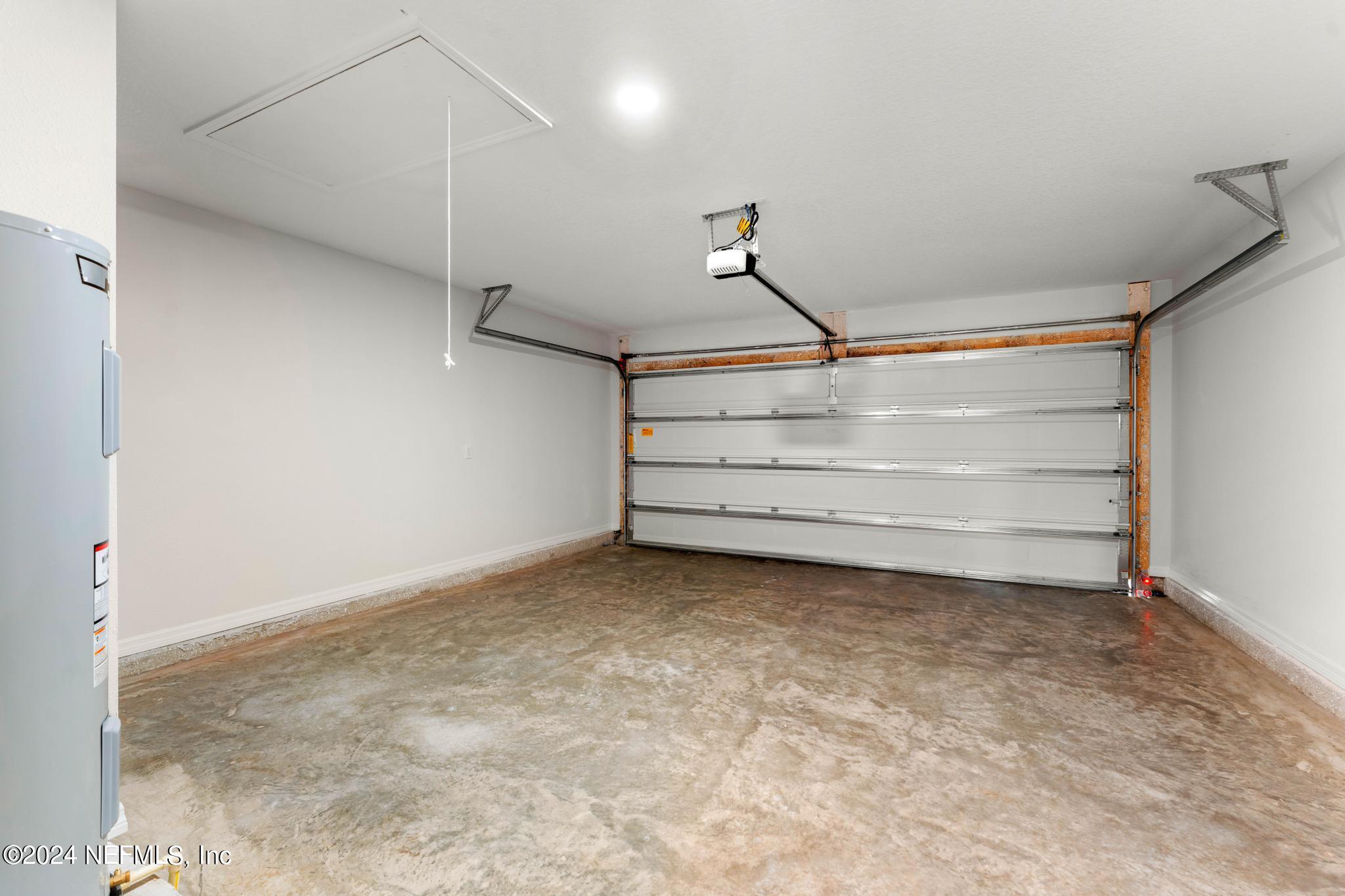 6211 Moncrief Road West Jacksonville, FL 32219 - Photo 26 of 26 Garage