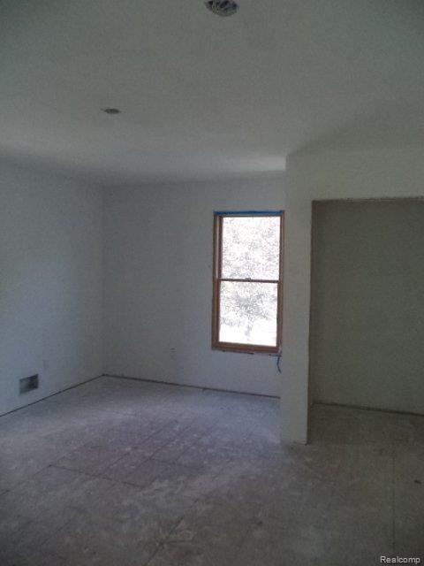 46069 Reed Street Belleville, MI 48111 - Photo 17 of 27 17-Bedroom 3 View 1.JPG