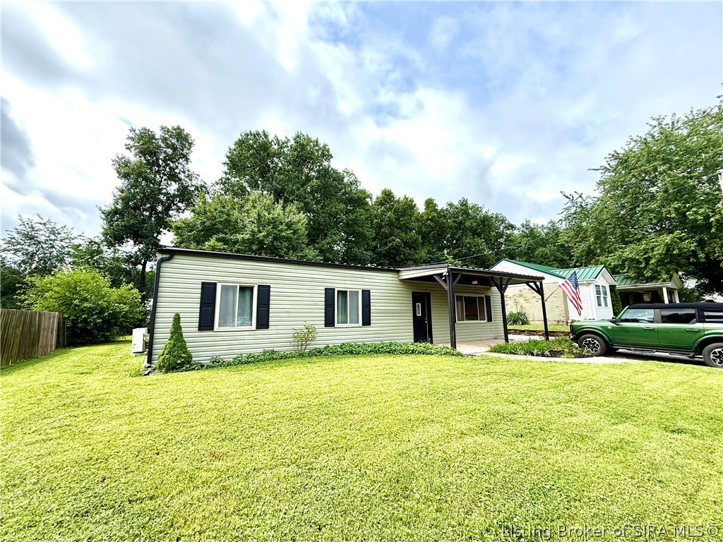 322 Vest Road Henryville, IN 47126 - Photo 1 of 36