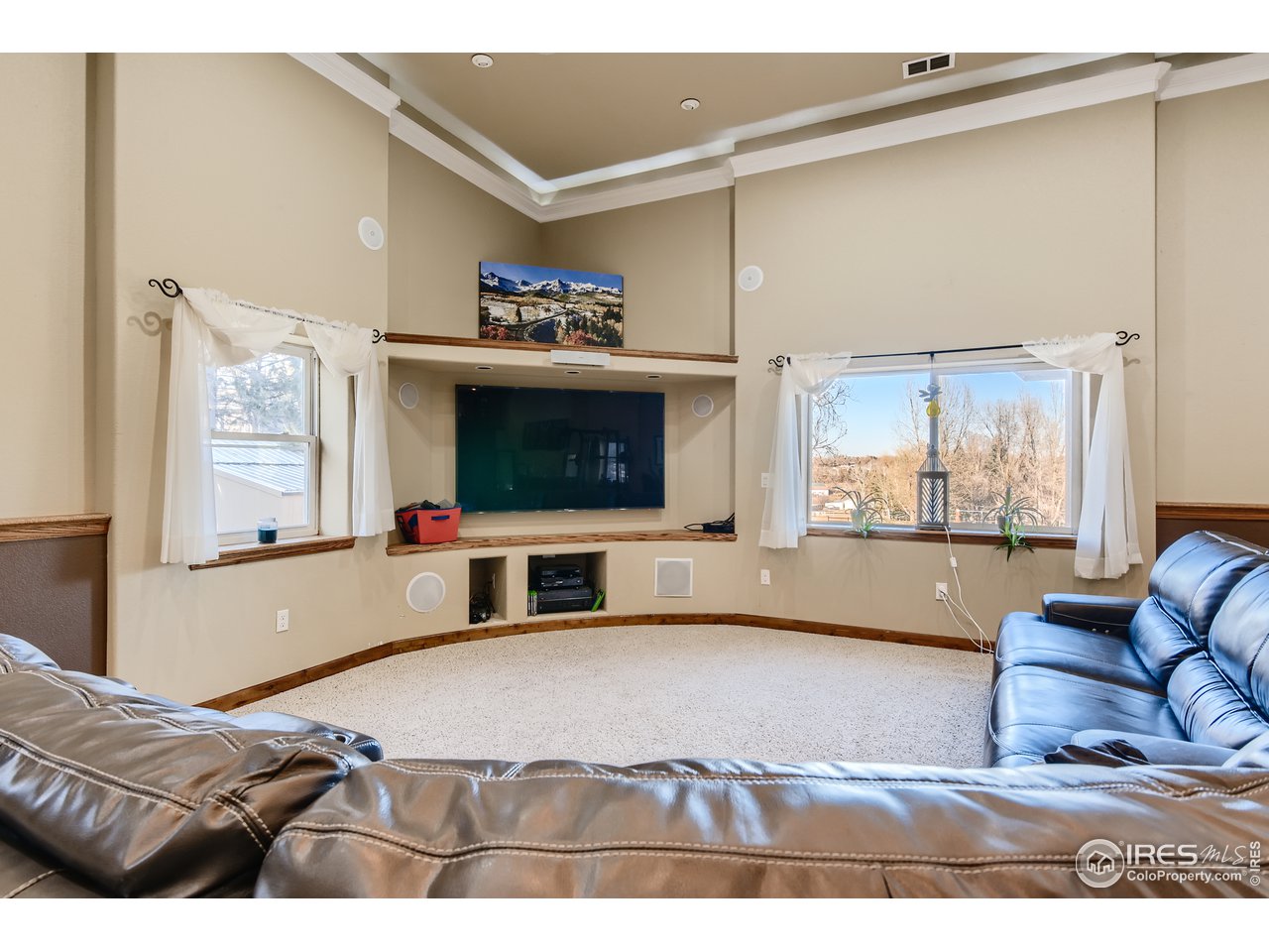 620 Gregory Road Fort Collins, CO 80524 - Photo 3 of 39 Gallery Image 3