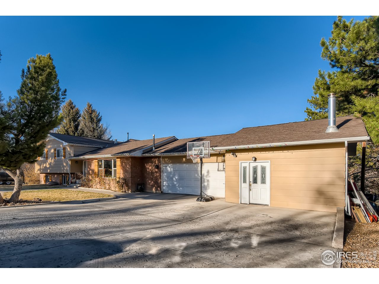 620 Gregory Road Fort Collins, CO 80524 - Photo 9 of 39 Gallery Image 9
