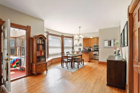 $995,000 | 197 North Kent Street, St. Paul, MN 55102