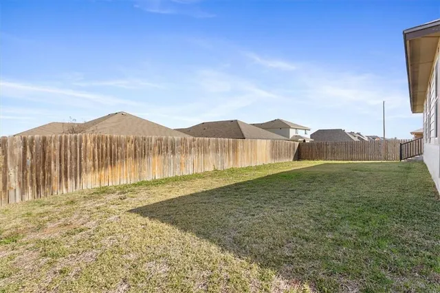 $329,500 | 2820 Keathley Drive, Lorena, TX 76655