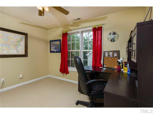 1313 Red Twig Road Apex, NC 27502 - Photo 18 of 23 Gallery Image 18