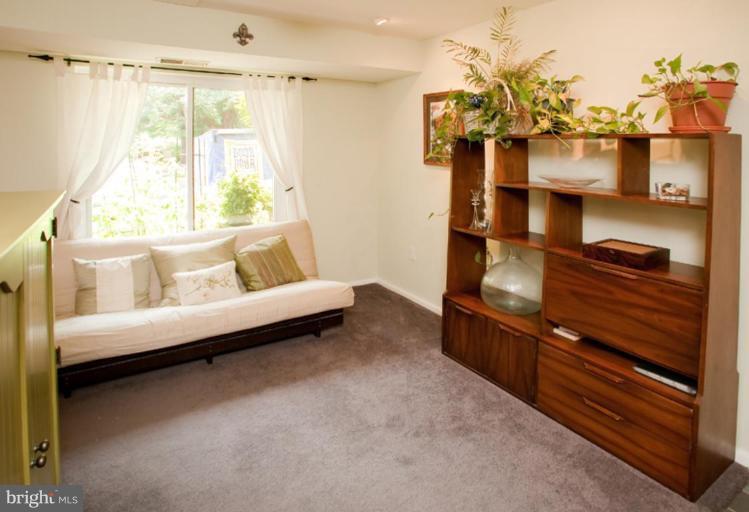 1745 Ivy Oak Square, Unit 3 Reston, VA 20190 - Photo 25 of 30 Study