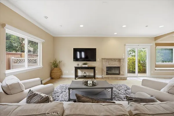 $8,900 | 1805 Speyer Lane, Unit B, Redondo Beach, CA 90278