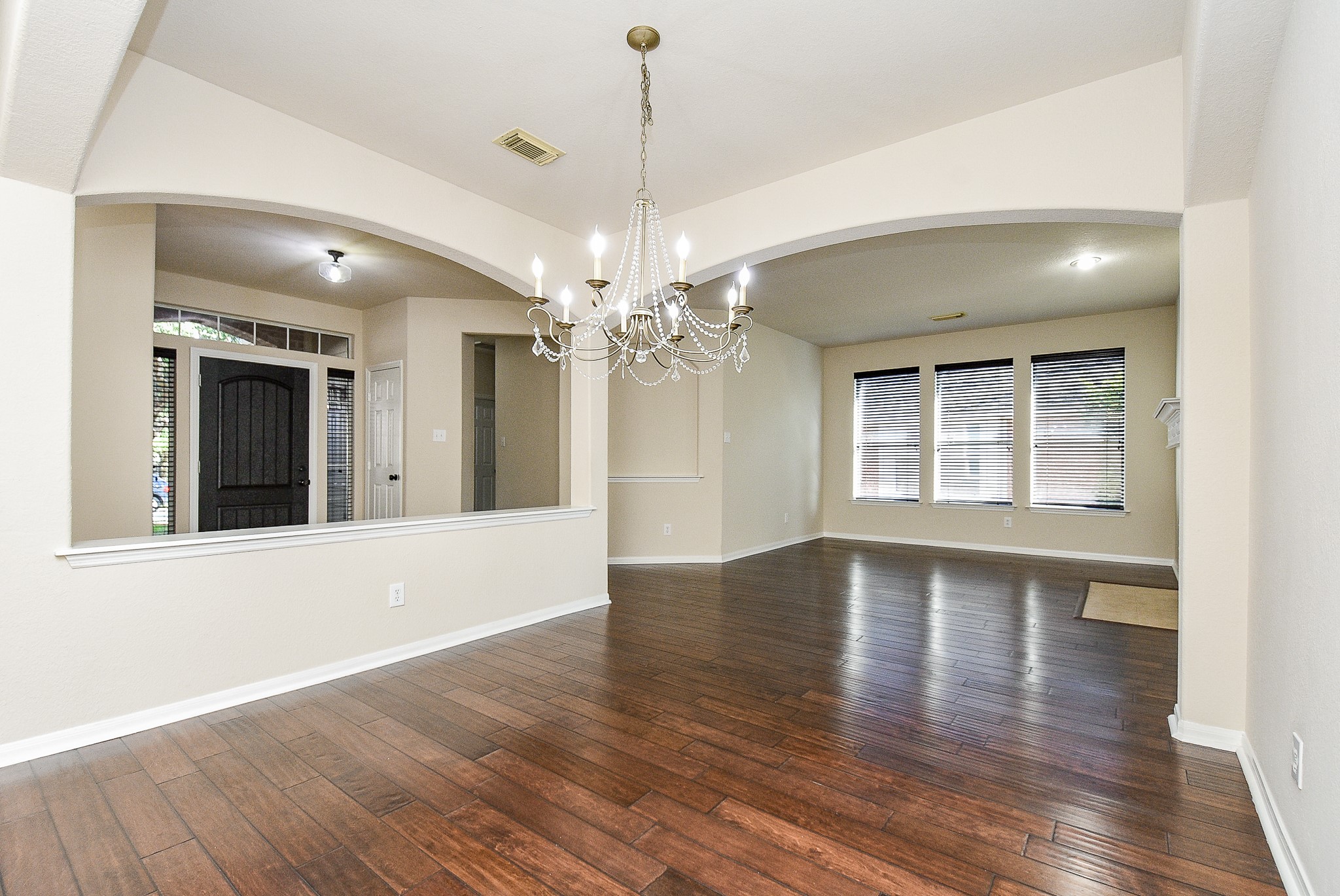9135 Edgeloch Drive Spring, TX 77379 - Photo 5 of 32