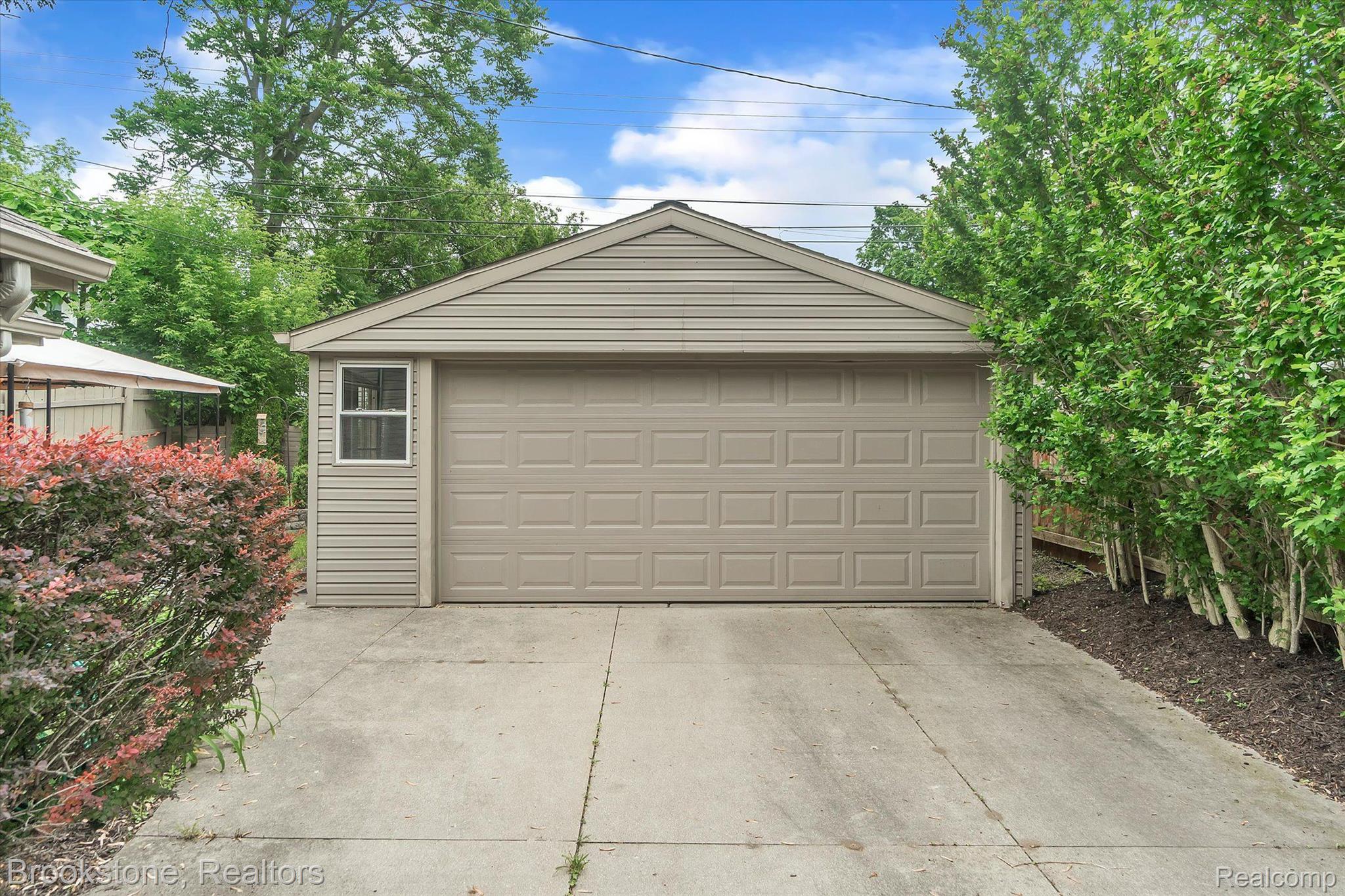 206 North Alice Avenue Rochester, MI 48307 - Photo 6 of 33 2+ car