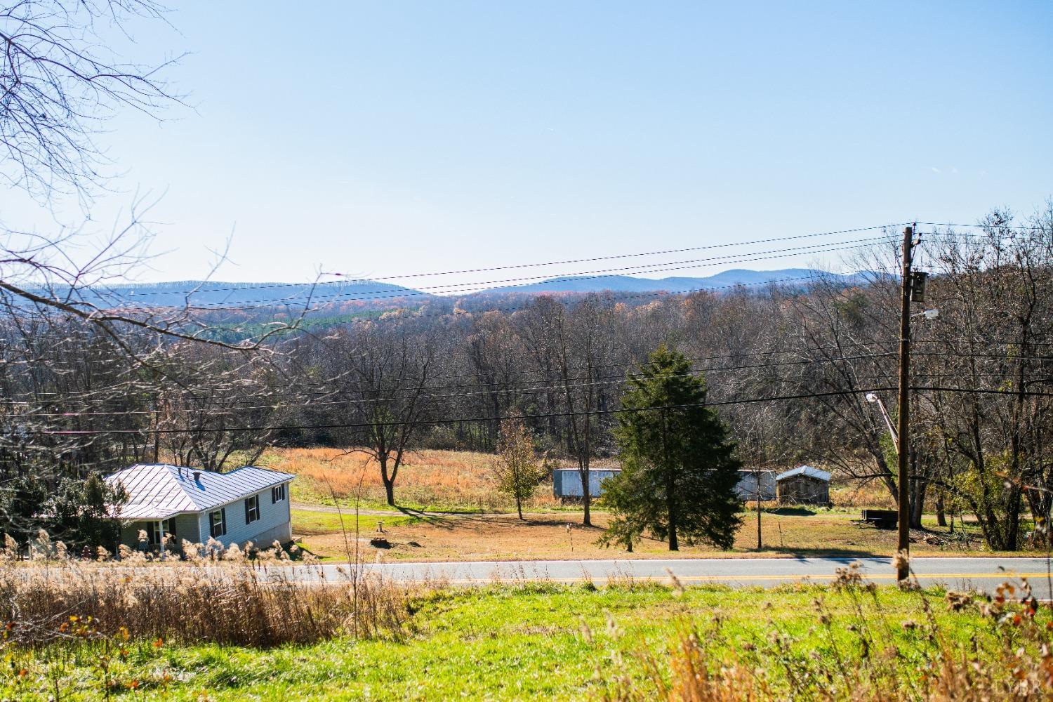 0 James River Road Shipman, VA 22971 - Photo 5 of 9 a view of a swimming pool with a yard