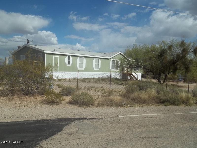 13310 North Derringer Road Marana, AZ 85653 - Photo 2 of 18