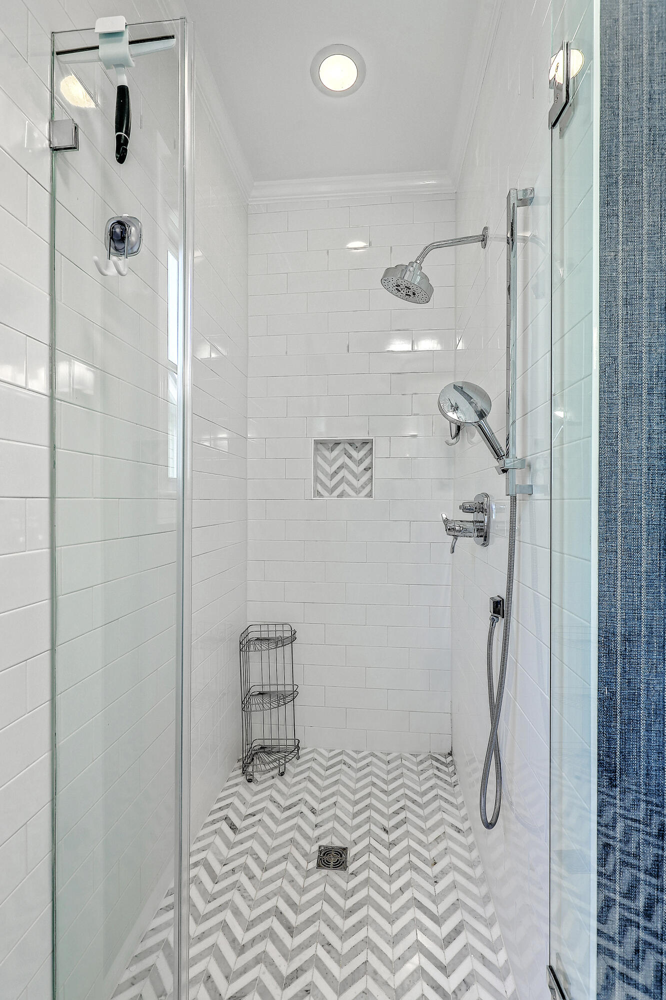 152 Spring Street, Unit E Charleston, SC 29403 - Photo 12 of 23 152 Spring Street primary bath shower