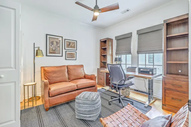 $4,900 | 152 Spring Street, Unit E, Charleston, SC 29403