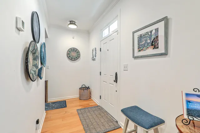 $4,900 | 152 Spring Street, Unit E, Charleston, SC 29403