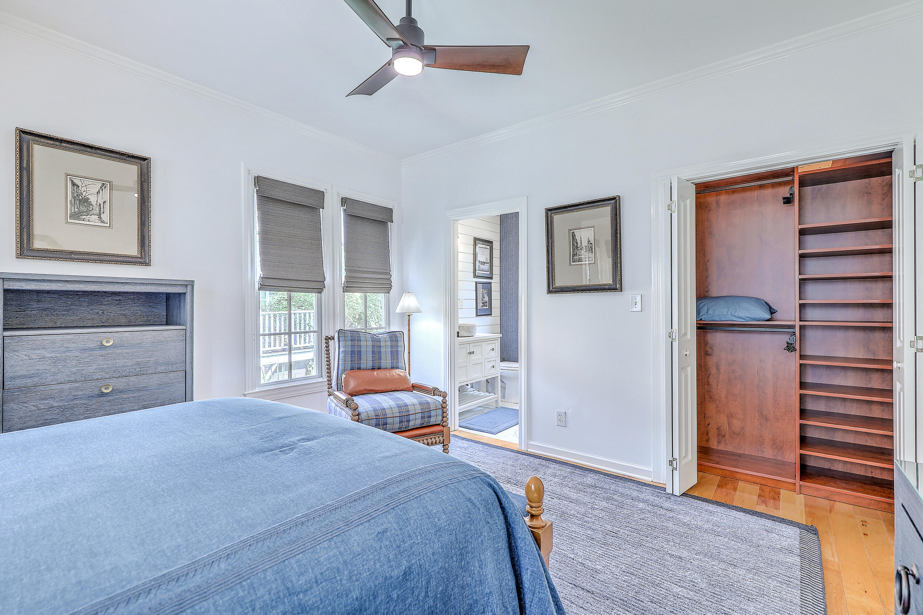 152 Spring Street, Unit E Charleston, SC 29403 - Photo 10 of 23 152 Spring Street primary bedroom