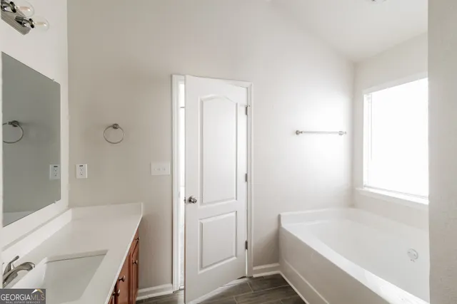 a view of empty room