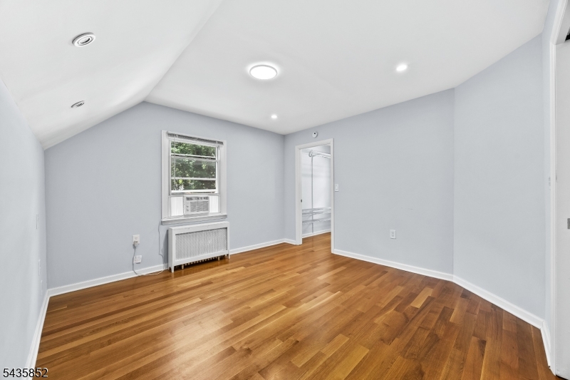 15 Nestro Road West Orange, NJ 07052 - Photo 21 of 33
