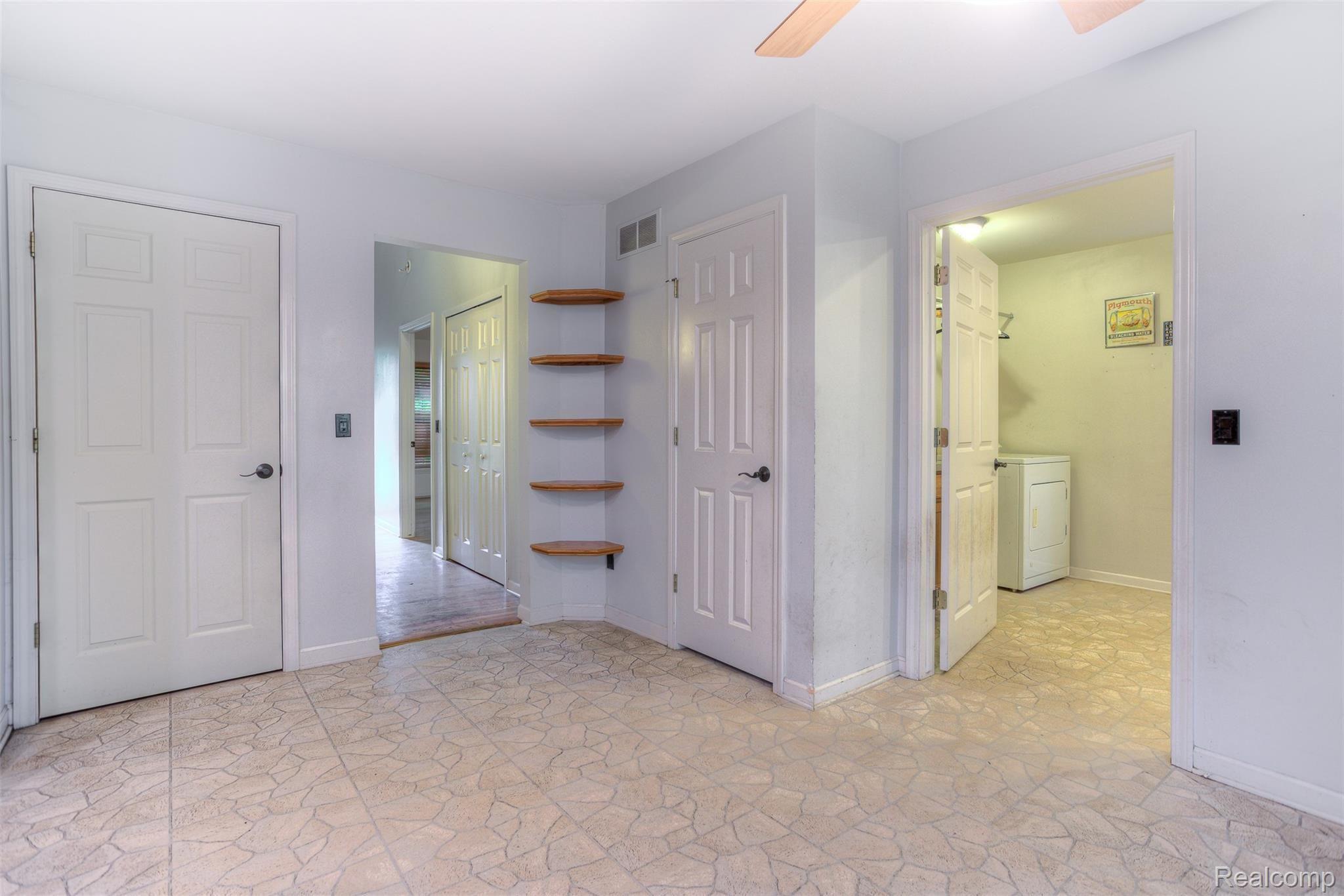 3930 Dunning Road Rochester, MI 48309 - Photo 39 of 49