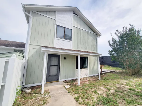 $184,900 | 1471A Turkey Ridge Road, Unit C, Surfside Beach, SC 29575