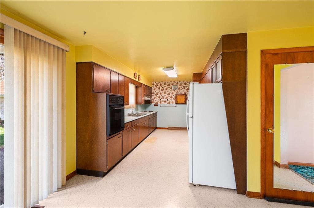 563 North Pike Road Sarver, PA 16055 - Photo 10 of 33 Gallery Image 10