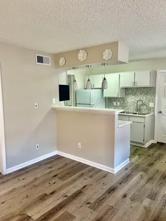 $90,000 | 12660 Ashford Point Drive, Unit 608, Houston, TX 77082
